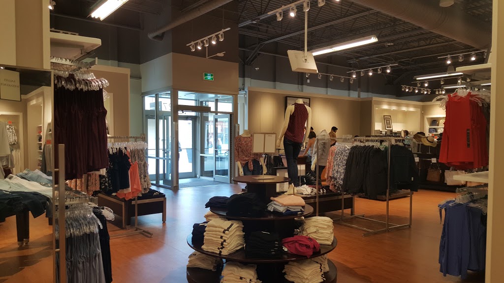 Banana Republic Factory | 19001 Chemin Notre Dame, Mirabel, QC J7J 2A5, Canada | Phone: (450) 419-5161