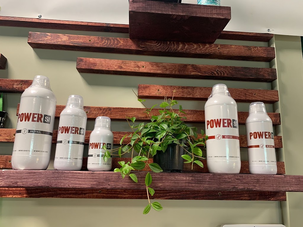 Urban Grow Garden Supply | 113 St Annes Rd Unit 102, Winnipeg, MB R2M 2Z1, Canada | Phone: (204) 255-9292