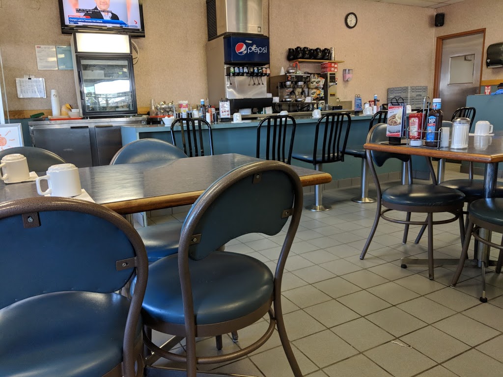 Husky House | 2525 32 Ave NE, Calgary, AB T1Y 6B7, Canada | Phone: (403) 291-1616