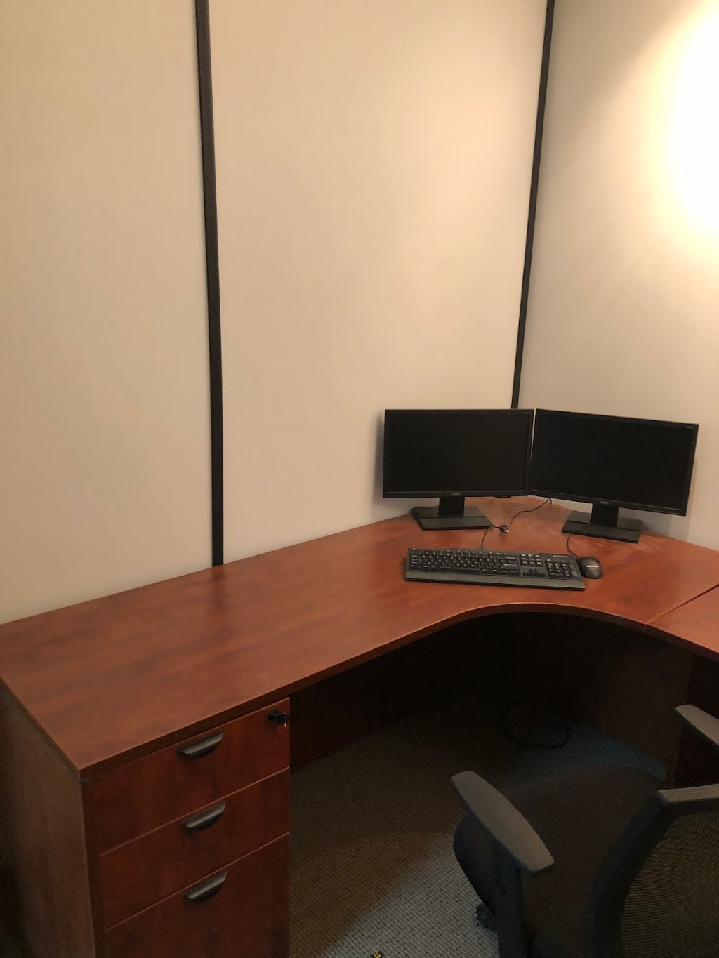 Capilano Offices Space - Coworking Space | 7905 106 Ave NW, Edmonton, AB T6A 1H7, Canada | Phone: (587) 206-2406