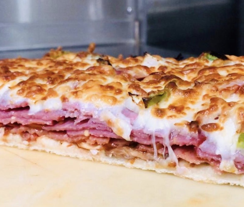 Western Pizza Express | 8407 Elbow Dr SW, Calgary, AB T2V 1K8, Canada | Phone: (403) 255-1000