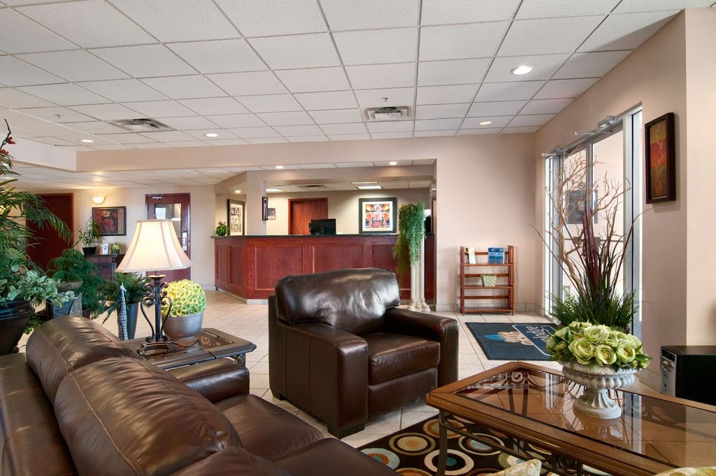 Travelodge by Wyndham Stony Plain | 74 Boulder Blvd, Stony Plain, AB T7Z 1V7, Canada | Phone: (780) 640-5257