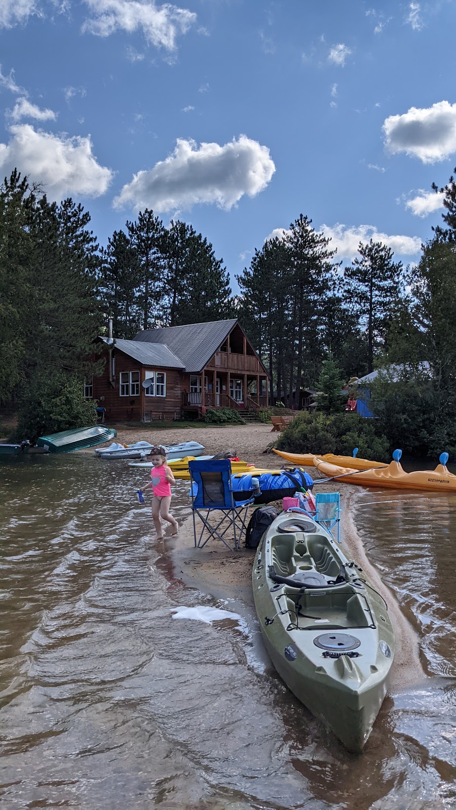 Pourvoirie Lac Dumoulin | Route Forestière ro-461(25, 1 lac Dumoulin, La Tuque, QC G9X 3N7, Canada | Phone: (877) 676-7578