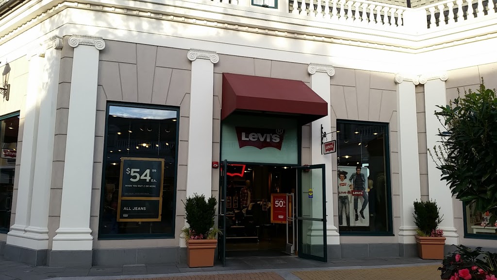 Levis® | 7899 Templeton Station Rd Unit 105, Richmond, BC V4M 0B3, Canada | Phone: (604) 273-1407