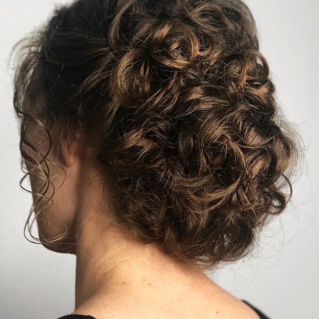 Hair Artistry by Dita | 1626 Devos Dr, London, ON N5X 4K8, Canada | Phone: (519) 701-8099