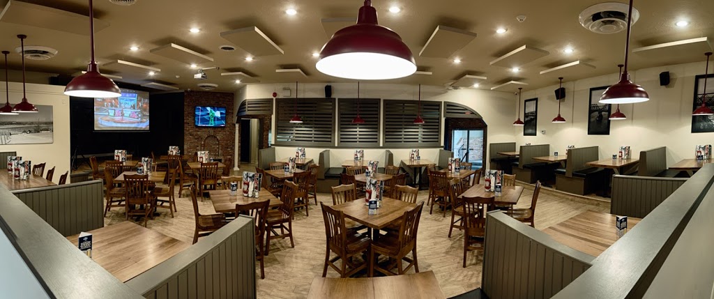 Five Bridges Bar & Grill | 121 Pine Glen Rd, Riverview, NB E1B 1V5, Canada | Phone: (506) 384-0992