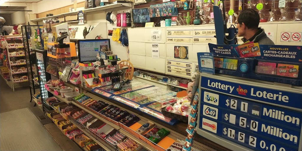Meaford Convenience | 50 N Sykes St, Meaford, ON N4L 1R2, Canada | Phone: (519) 538-9975