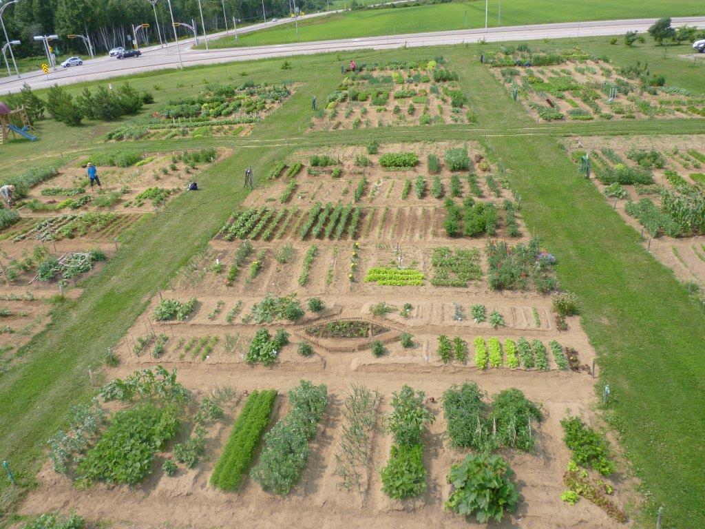 communautaire de Saint-Félicien Garden | 657, 627 Boulevard Sacré Coeur, Saint-Félicien, QC G0W, Canada | Phone: (418) 307-3017