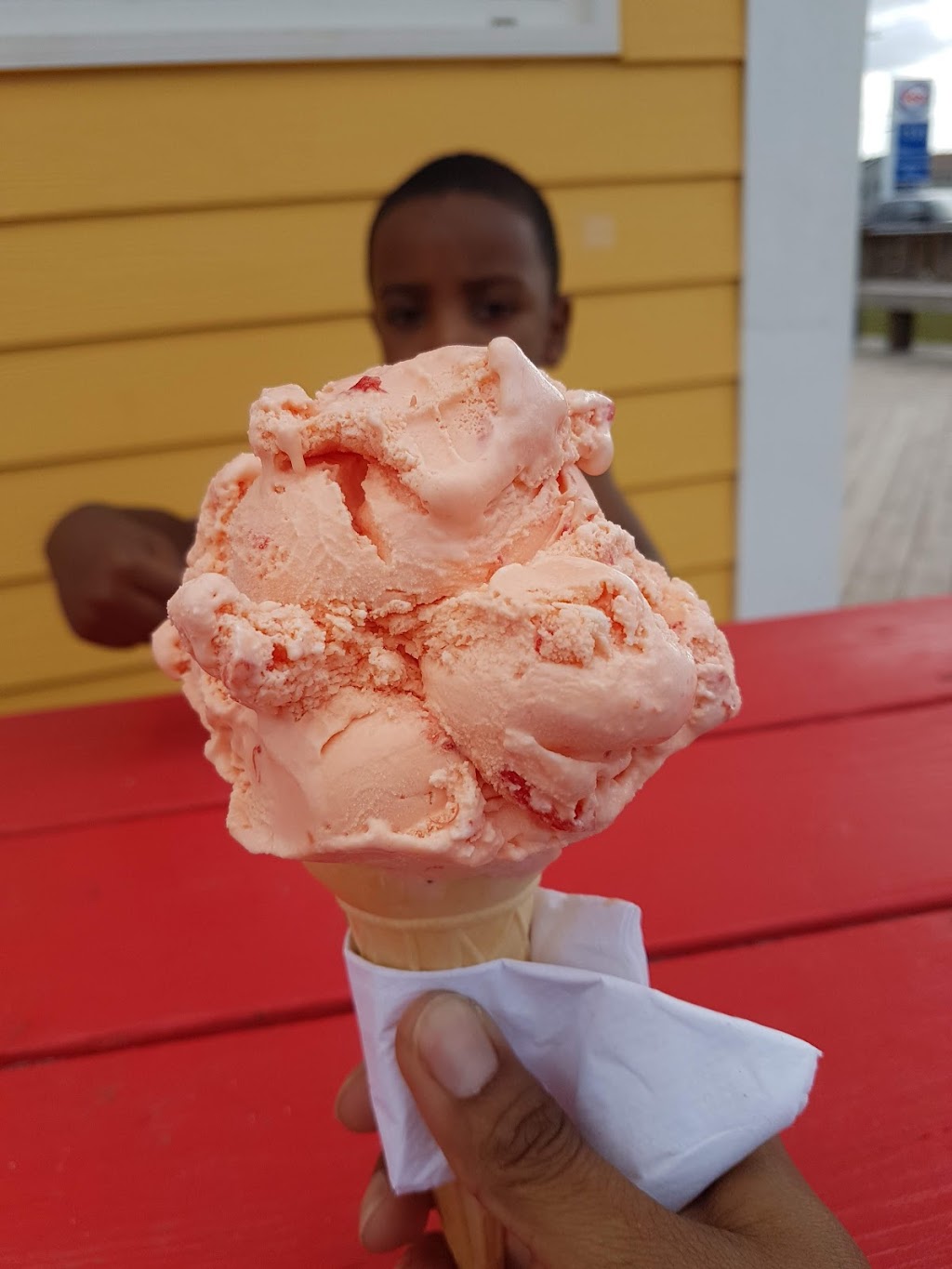 Deckers Dairy Bar & Grill Cornwall | 655 Main St, Cornwall, PE C0A 1H0, Canada | Phone: (902) 892-0222