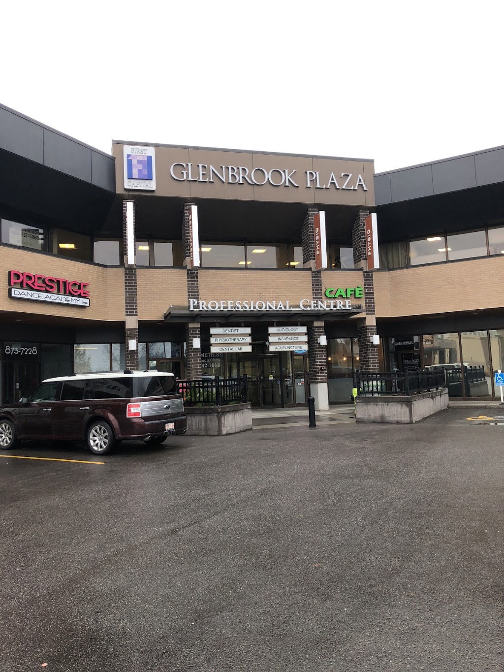 South Calgary Orthodontics & Pediatric Dentistry (SCOPed Dentist | 3715 51 St SW suite 222, Calgary, AB T3E 6V2, Canada | Phone: (587) 885-1811