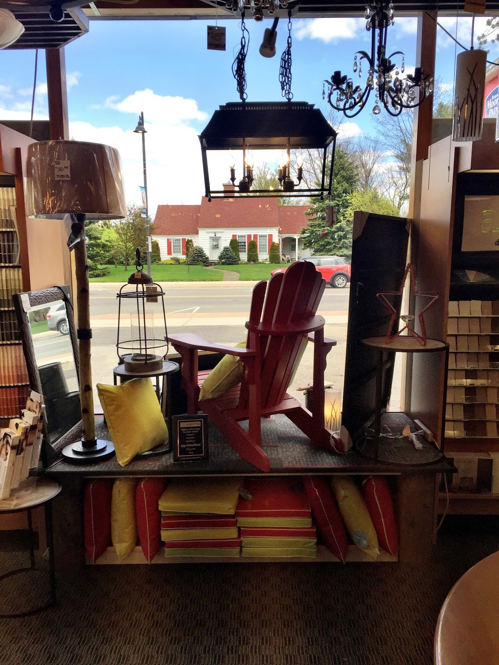 Colour ‘n Light Muskoka - Gravenhurst | 545 Muskoka Rd N, Gravenhurst, ON P1P 1E7, Canada | Phone: (705) 687-7956
