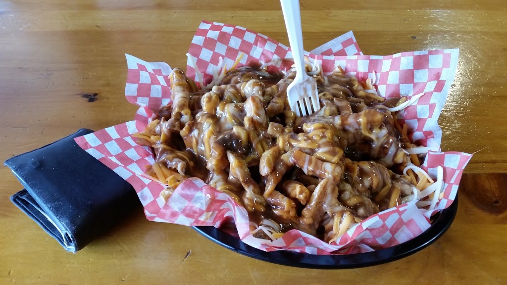 Heart Of Muskoka Fries | 92 Muskoka Road 10, Port Sydney, ON P0B 1L0, Canada | Phone: (705) 405-0202