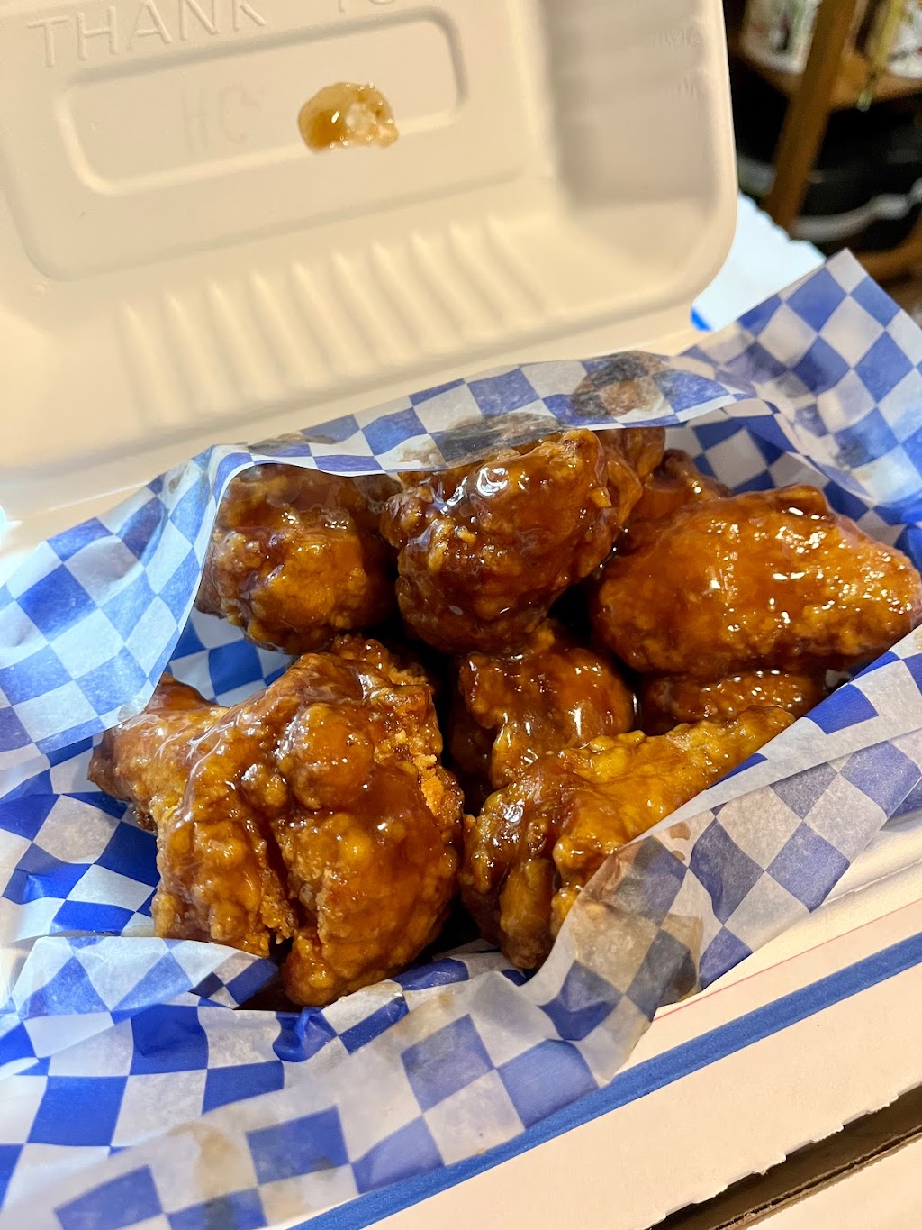 Niakwa Pizza Transcona | 201 Melrose Ave E, Winnipeg, MB R2C 0B1, Canada | Phone: (204) 777-1990