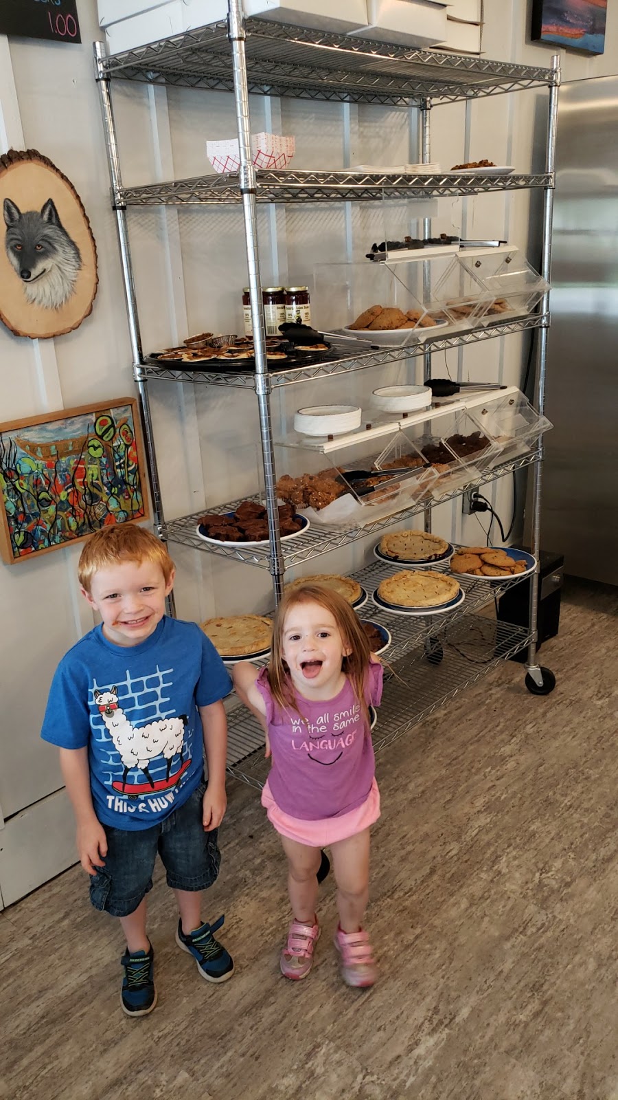 Border Town Market Cafe | 4003 Peterborough 620, Apsley, ON K0L 1A0, Canada | Phone: (613) 334-5330