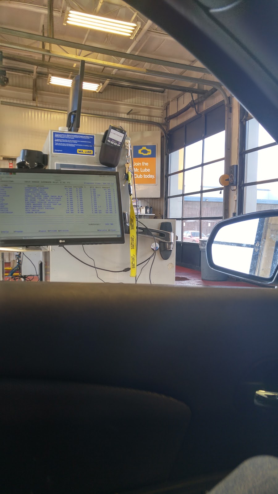 Mr. Lube + Tires | 2024 3 Ave S, Lethbridge, AB T1J 0L8, Canada | Phone: (403) 320-9575