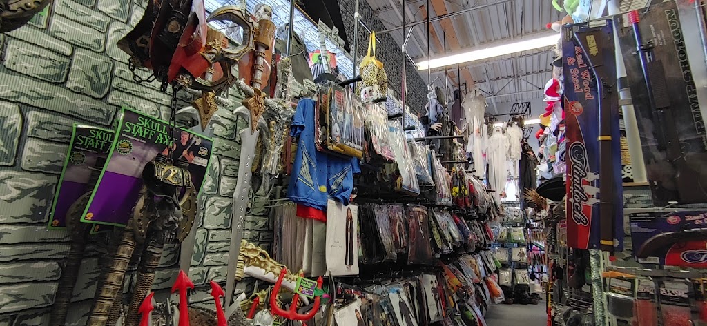 Audreys Costume Castle & Dancewear | 699 Gardiners Rd, Kingston, ON K7M 3Y4, Canada | Phone: (613) 384-3781