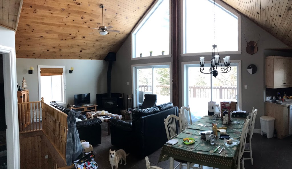 Chalet Des Gélinottes | 3257 Chemin des Gélinottes, Labelle, QC J0T 1H0, Canada | Phone: (514) 606-7524