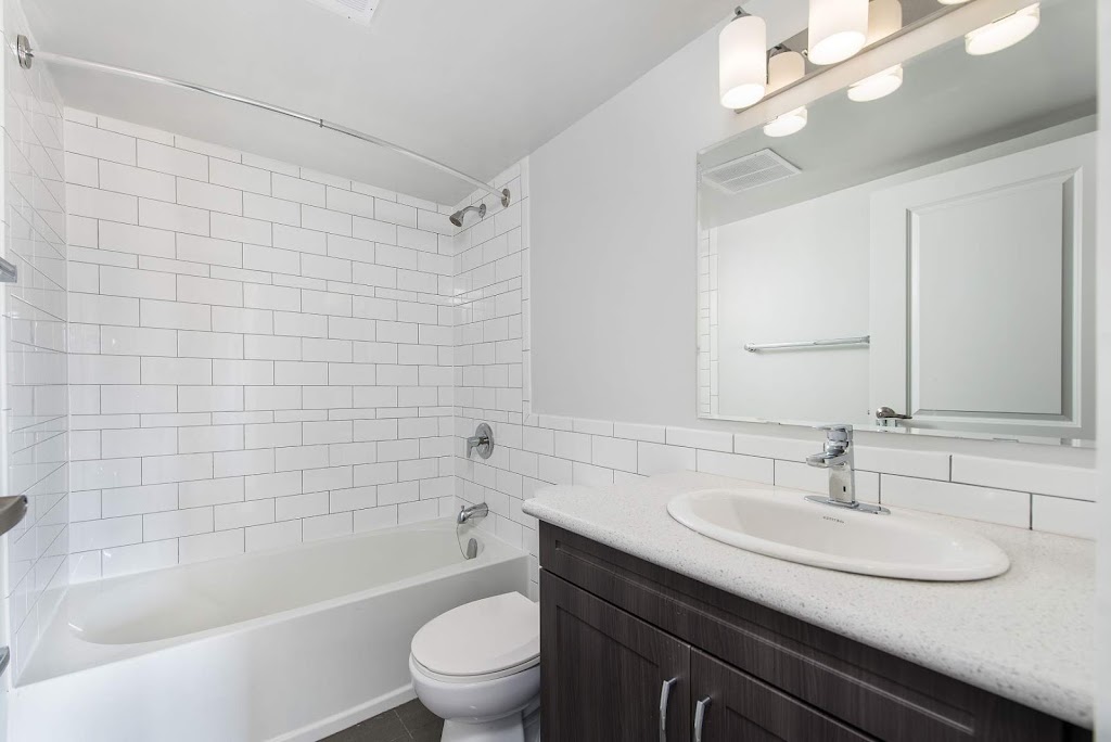 19 & 21 Dalegrove Drive Apartments | 19 Dalegrove Dr, Kitchener, ON N2M 5H4, Canada | Phone: (226) 444-9598