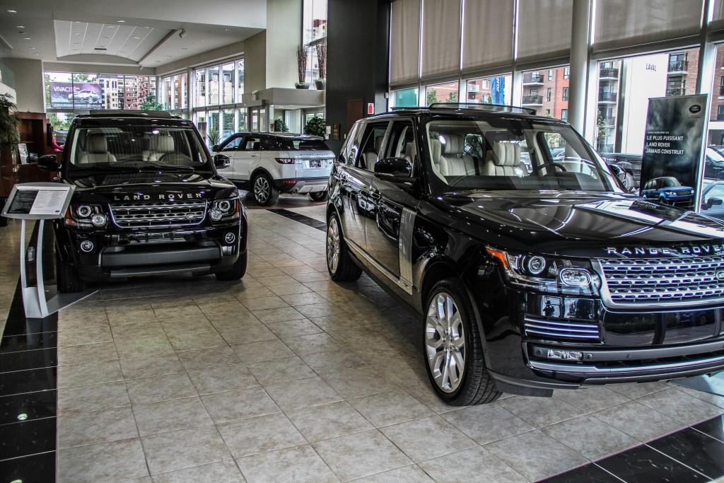 Land Rover Laval | 3475 Boulevard le Carrefour, Laval, QC H7T 3A3, Canada | Phone: (450) 688-1880