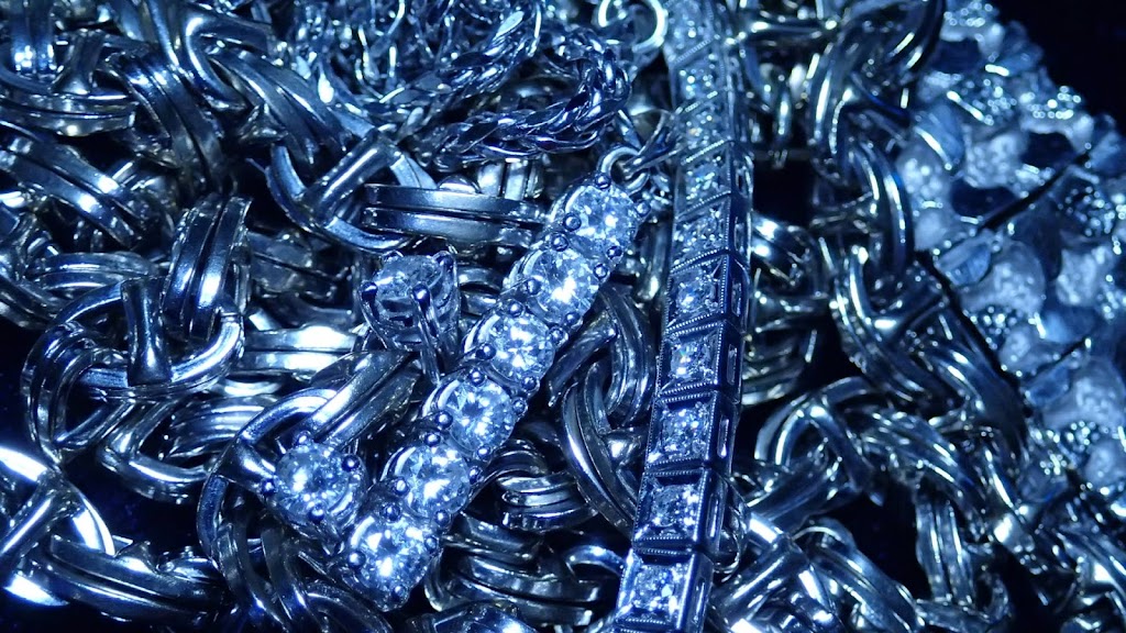 Vancity Jewels | 3 Renaissance Square, New Westminster, BC V3M 6K4, Canada | Phone: (778) 223-1860