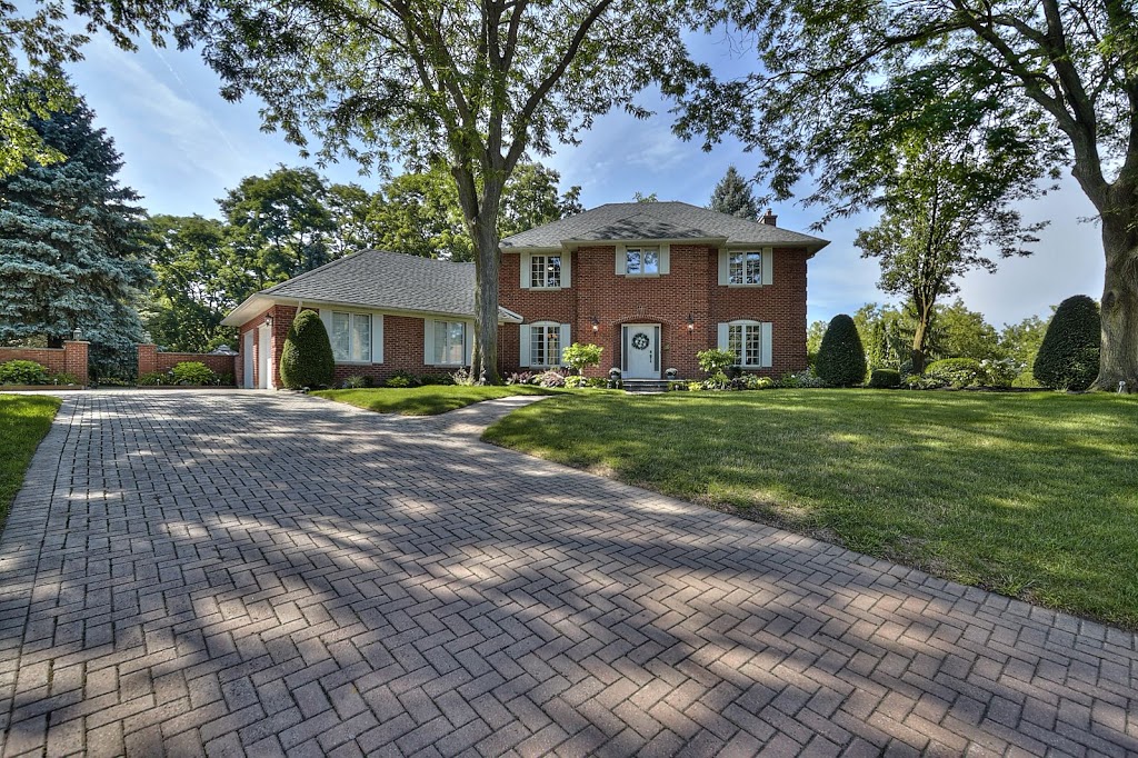 Darcy Richardson Real Estate Group | 170 Hwy 20 W Unit 2, Fonthill, ON L0S 1E0, Canada | Phone: (905) 321-6292