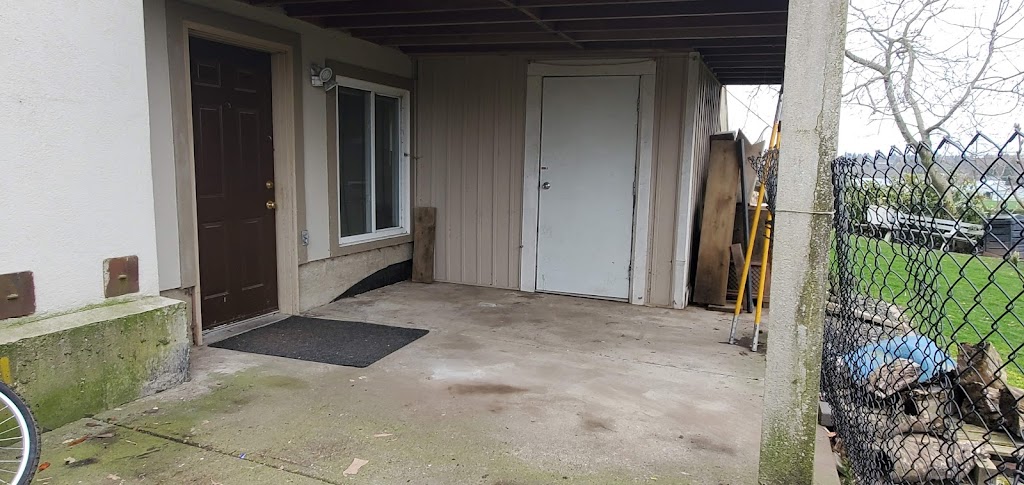 Timber Rubbish Removal | 2273 Lynden St, Abbotsford, BC V2T 8B6, Canada | Phone: (604) 356-9097