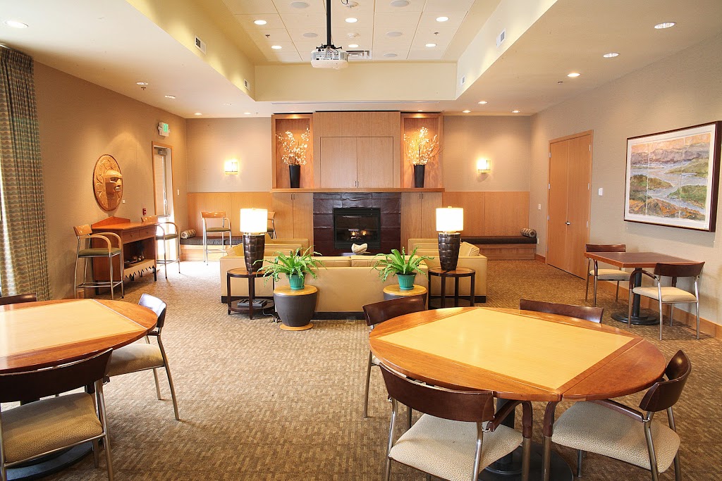 Friday Harbor House | 130 West St, Friday Harbor, WA 98250, USA | Phone: (360) 378-8455