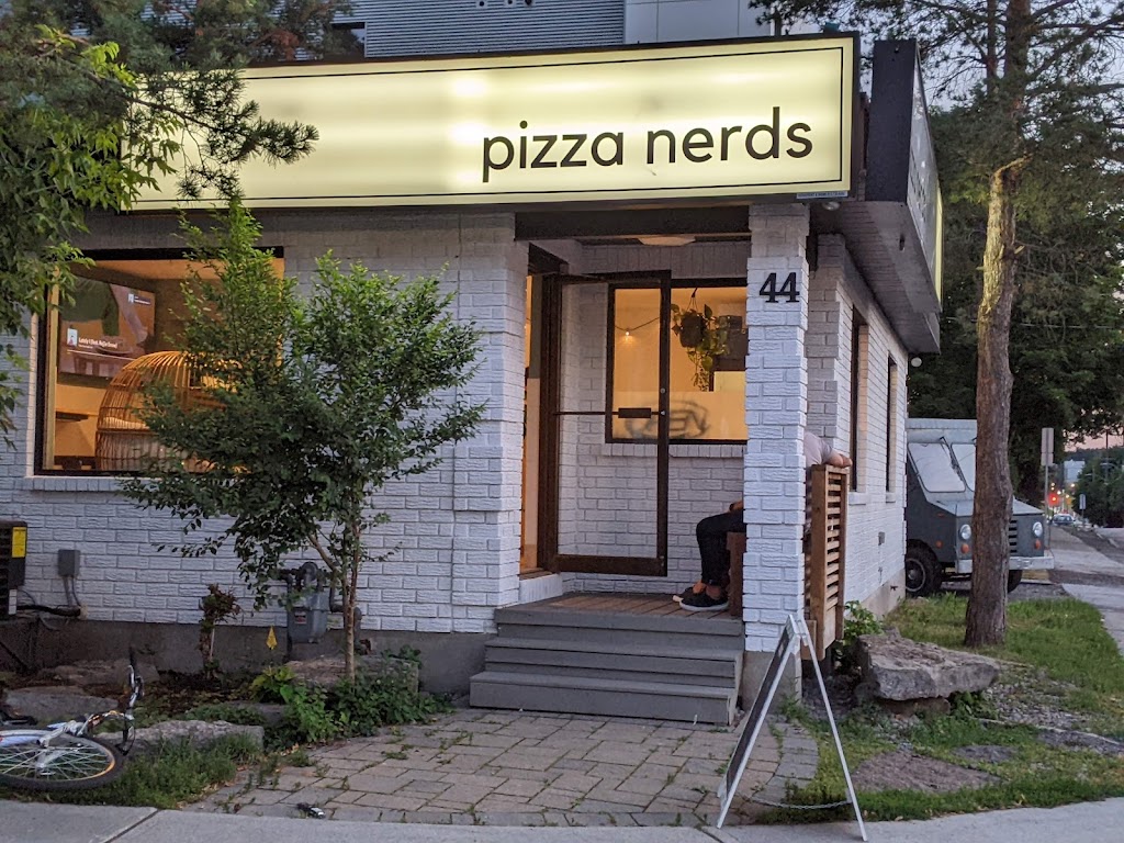 Pizza Nerds (Old Ottawa South) | 44 Seneca St, Ottawa, ON K1S 4X3, Canada | Phone: (613) 422-0091