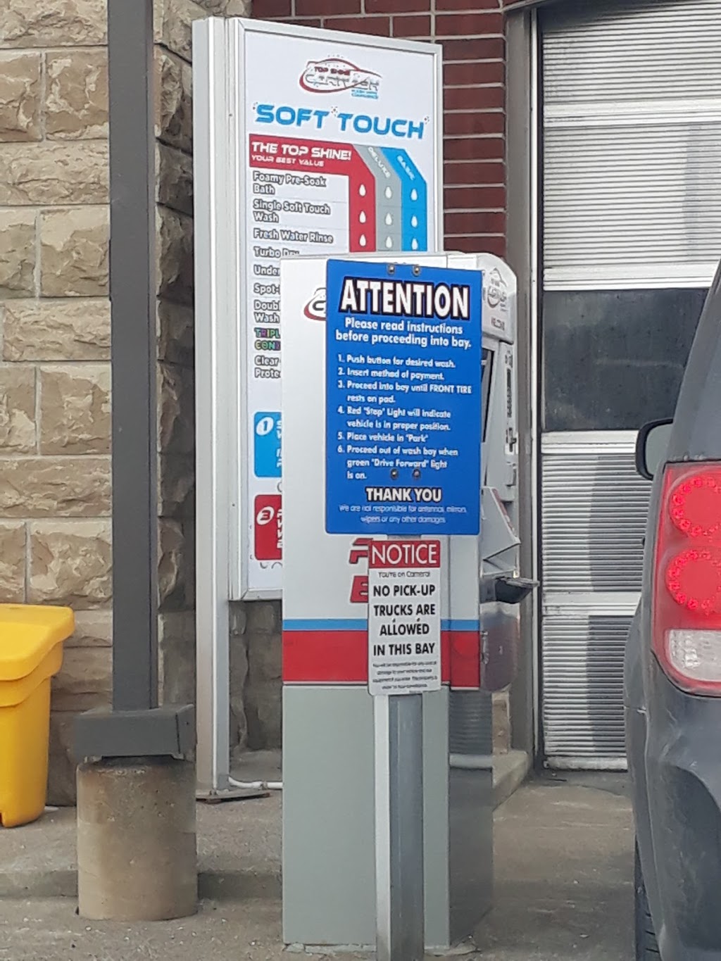 Lakeshore Car Wash | 187 Blanchard Dr, Windsor, ON N8N 2L9, Canada | Phone: (519) 727-0438