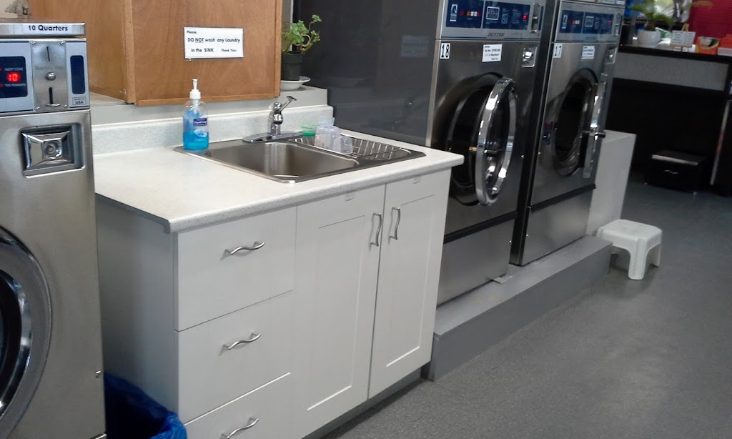 Port Moody Coin Laundry & Dry Cleaning | 2929 St Johns St #6, Port Moody, BC V3H 2C2, Canada | Phone: (604) 461-3711