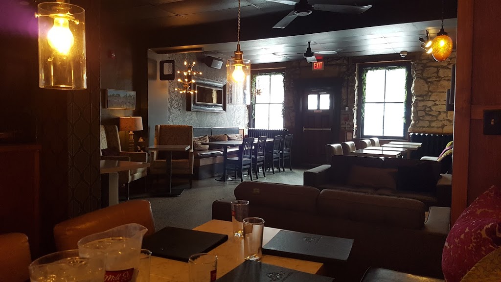 The Albion Hotel | 49 Norfolk St, Guelph, ON N1H 4J1, Canada | Phone: (519) 821-7125