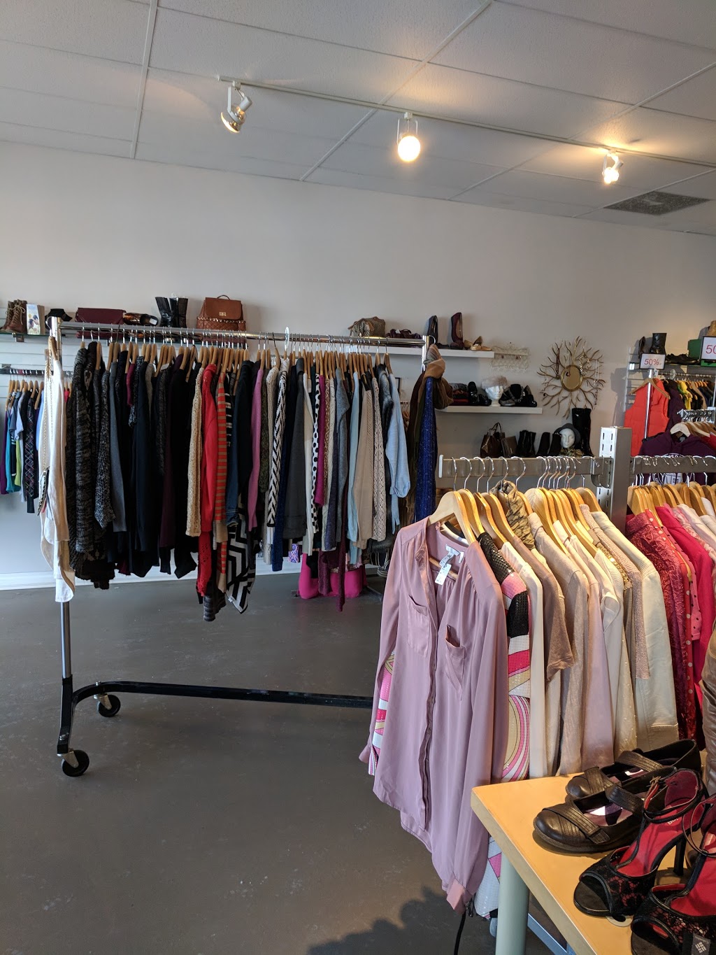 Mine101 | 900 Oxford St E, London, ON N5Y 5A1, Canada | Phone: (519) 453-5550