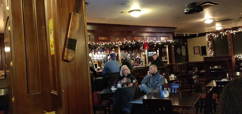 Abbey Arms Restaurant | Glen Abbey, Oakville, ON L6M 2V6, Canada | Phone: (905) 825-1109