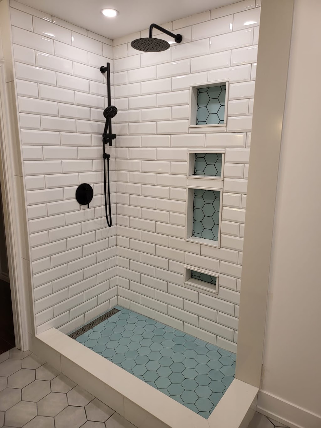 Tiles Direct & Painting Inc. | Larida Path, Oshawa, ON L1L 0G4, Canada | Phone: (437) 227-8368
