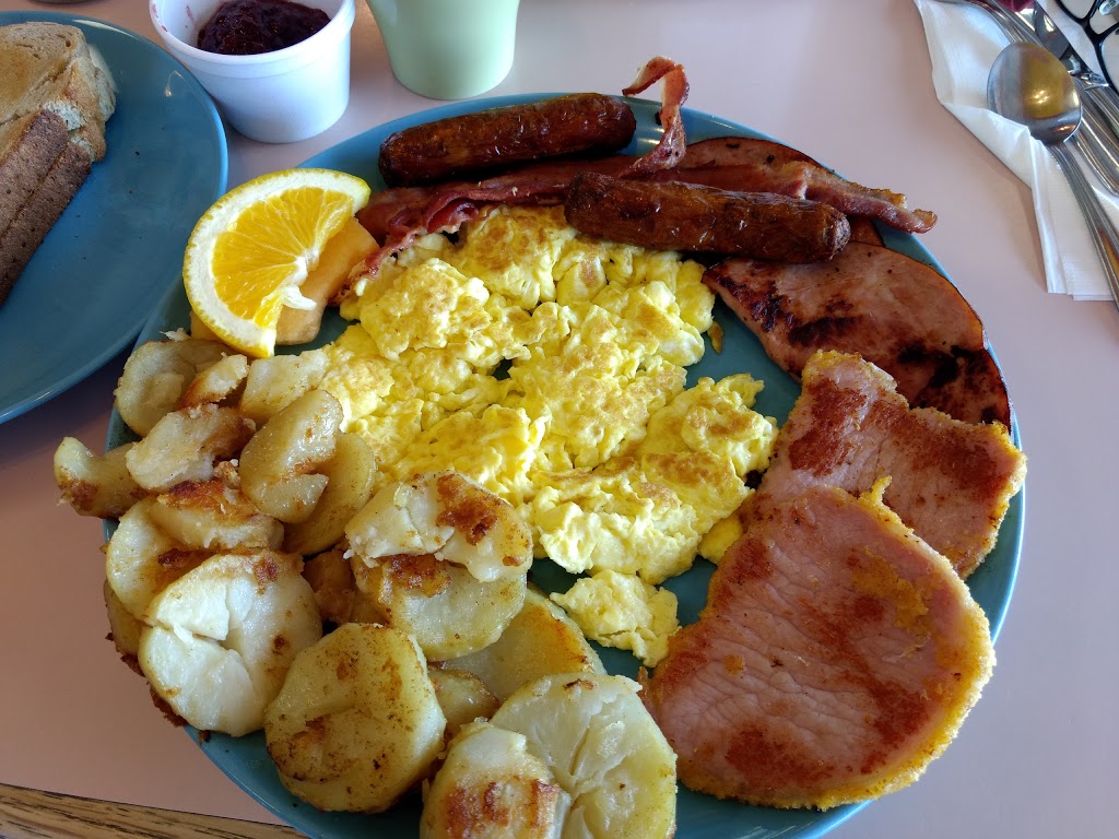 The Breakfast Club | 6048 ON-9, Schomberg, ON L0G 1T0, Canada | Phone: (905) 939-2582