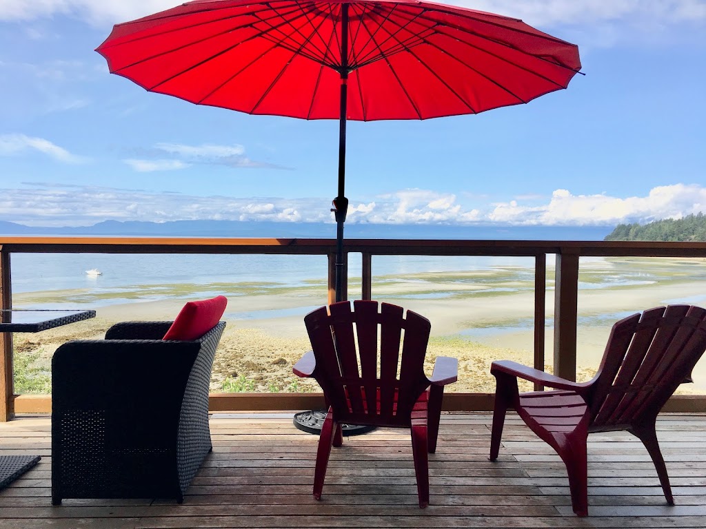 Sand Dollar Log Cabin | 5270 Gillies Bay Rd, Gillies Bay, BC V0N 1W0, Canada | Phone: (778) 861-0333