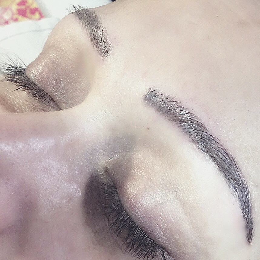 Vancouver Brow Bar | 2396 E 45th Ave, Vancouver, BC V5R 3B5, Canada | Phone: (604) 889-5688