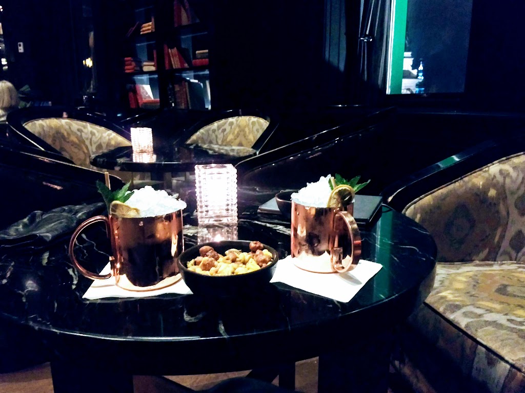 1608 Bar | Fairmont Le Château Frontenac, 1 Rue des Carrières, Québec, QC G1R 4P5, Canada | Phone: (418) 692-3861