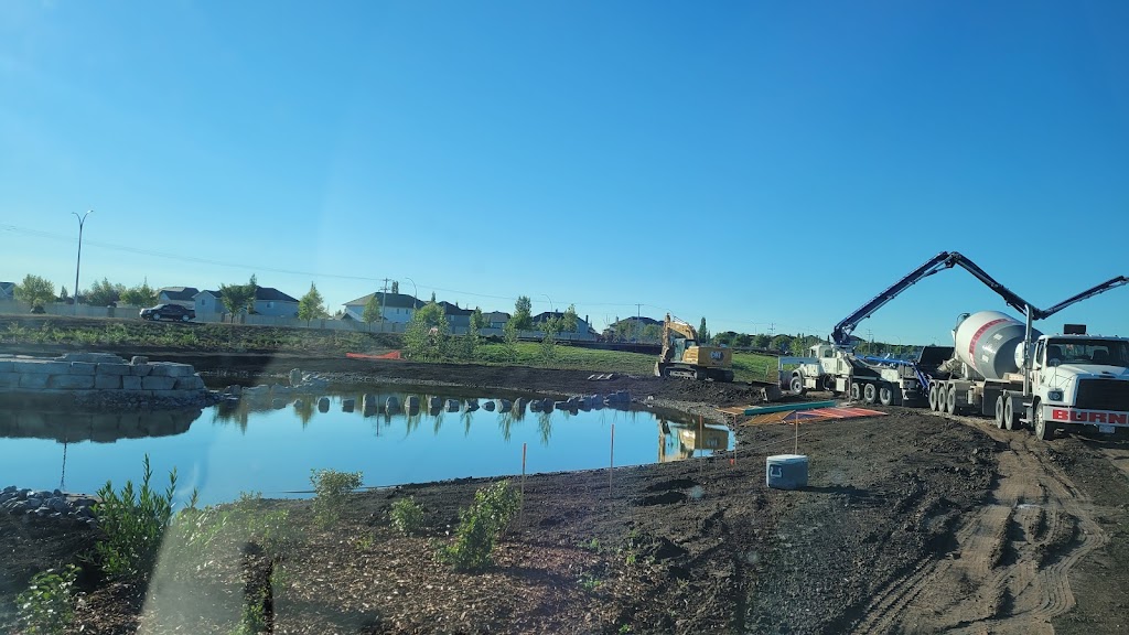 Dawsons Landing | 5709 2 St SE, Calgary, AB T2H 2W4, Canada | Phone: (403) 253-3311