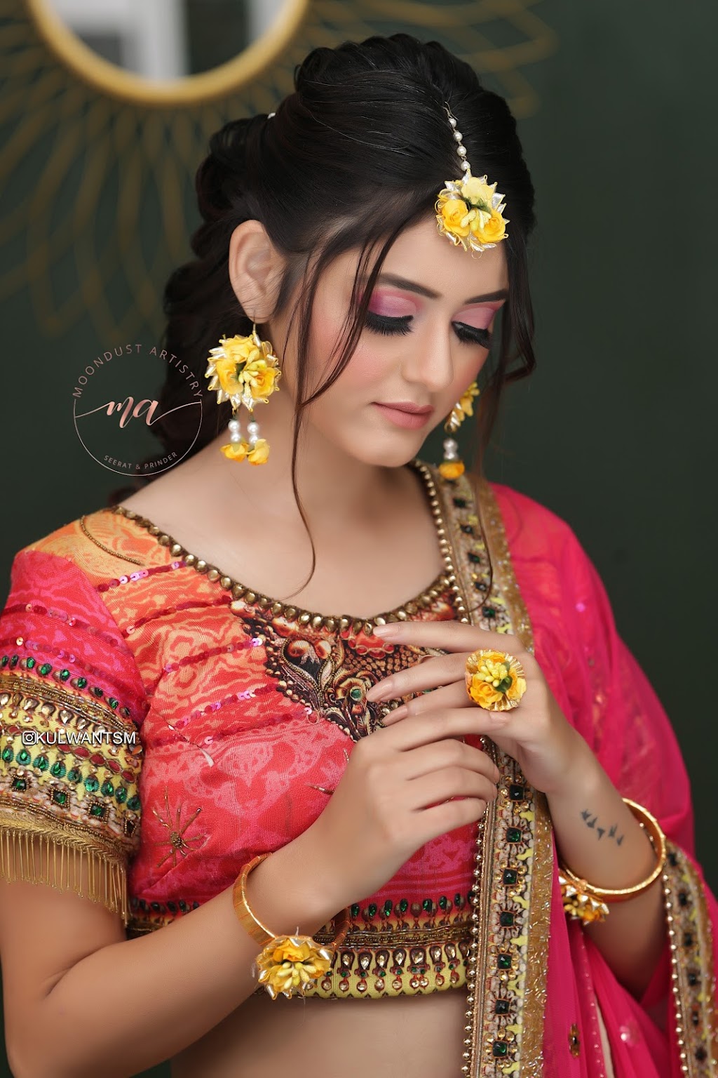 Moondust Artistry | Hair & Makeup | 7 Mariposa Ct, Kitchener, ON N2E 4A9, Canada | Phone: (647) 338-1127