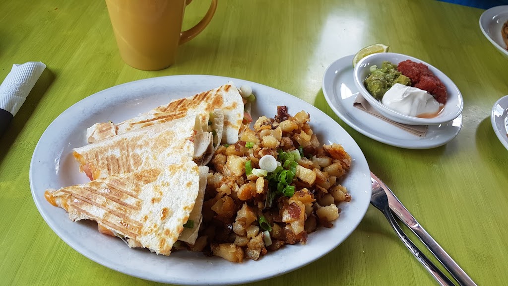 The Summit Cafe | 102-1001 Cougar Creek Dr, Canmore, AB T1W 1E1, Canada | Phone: (403) 609-2120
