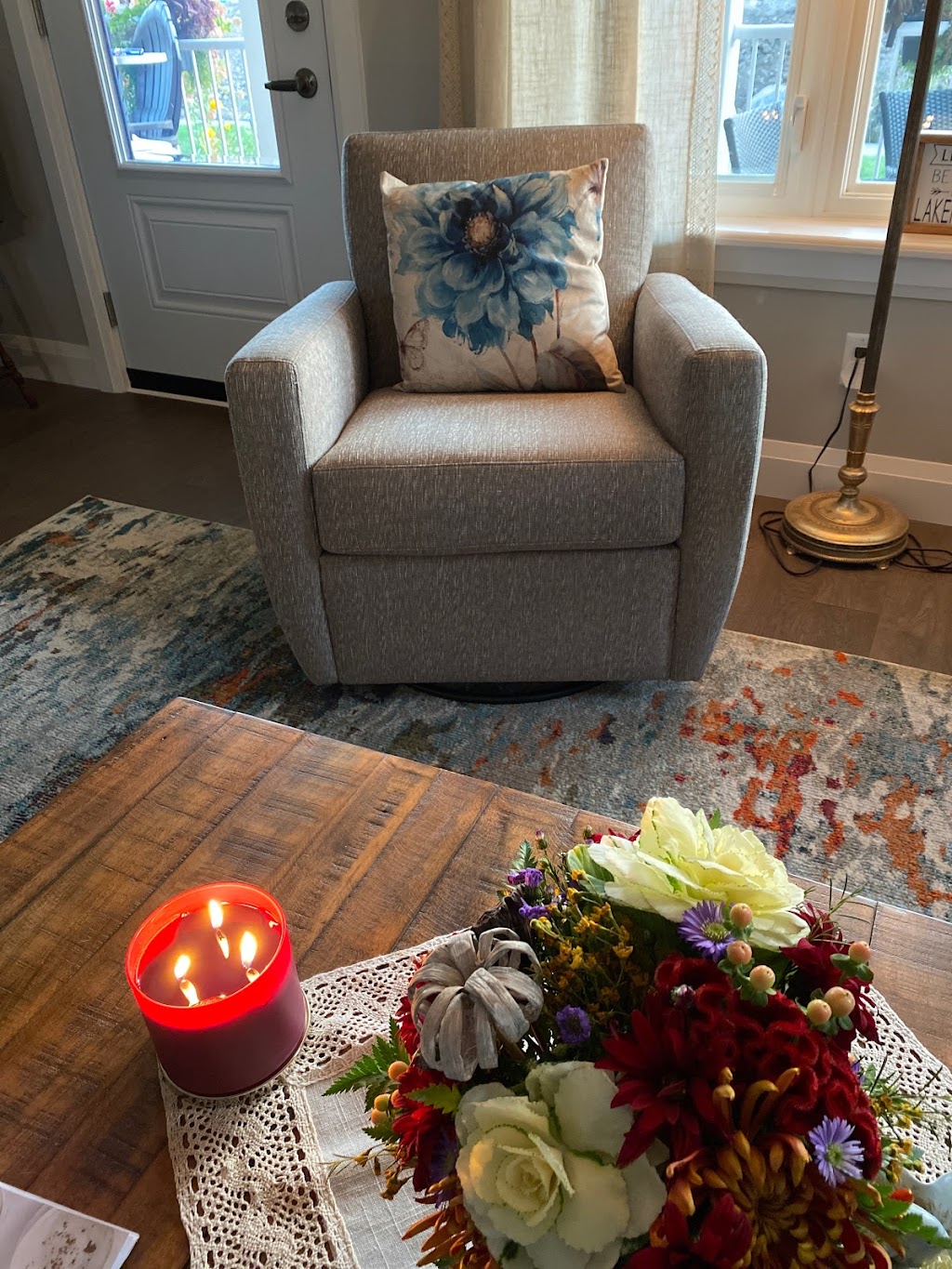 Twohey Home | 129 Aylmer St N, Peterborough, ON K9J 3J7, Canada | Phone: (705) 748-9551