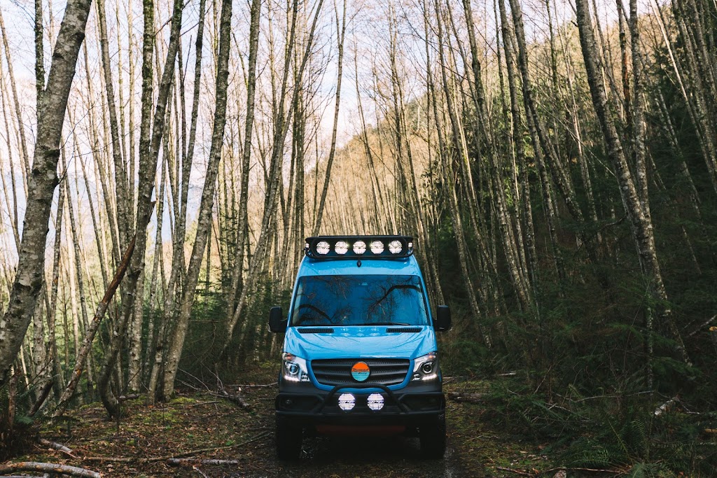 Nomad Vanz | 369 Lynn Ave, North Vancouver, BC V7J 2C4, Canada | Phone: (604) 990-0594