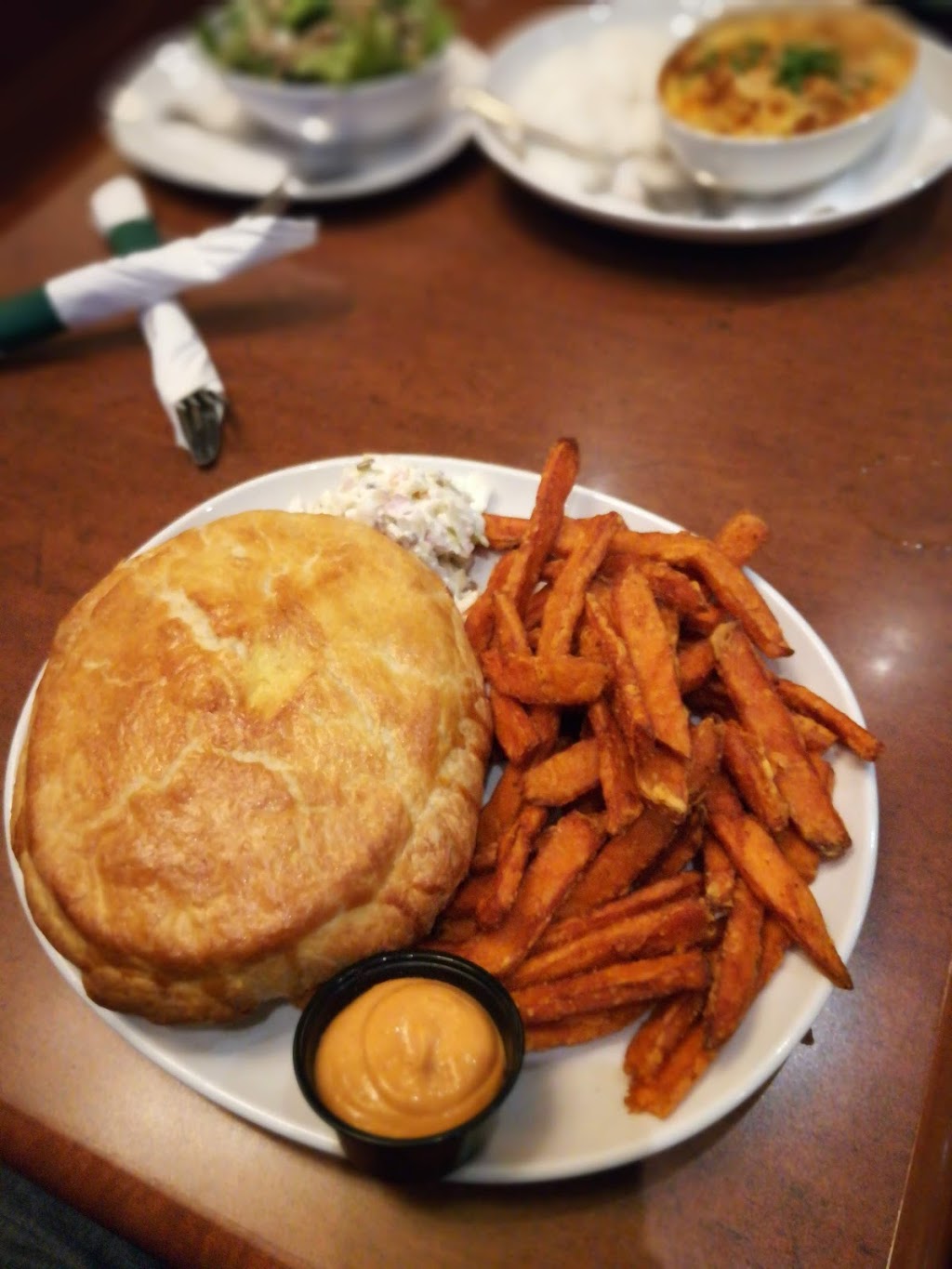 White Spot Park Royal | 797 Main St, West Vancouver, BC V7T 0A5, Canada | Phone: (604) 922-8221