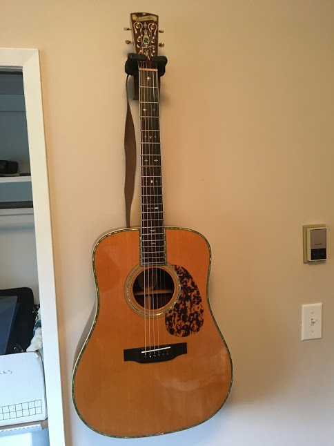 1985 guitar co. | 625 Roseridge Pl, Victoria, BC V8Z 2Z1, Canada | Phone: (250) 880-1103