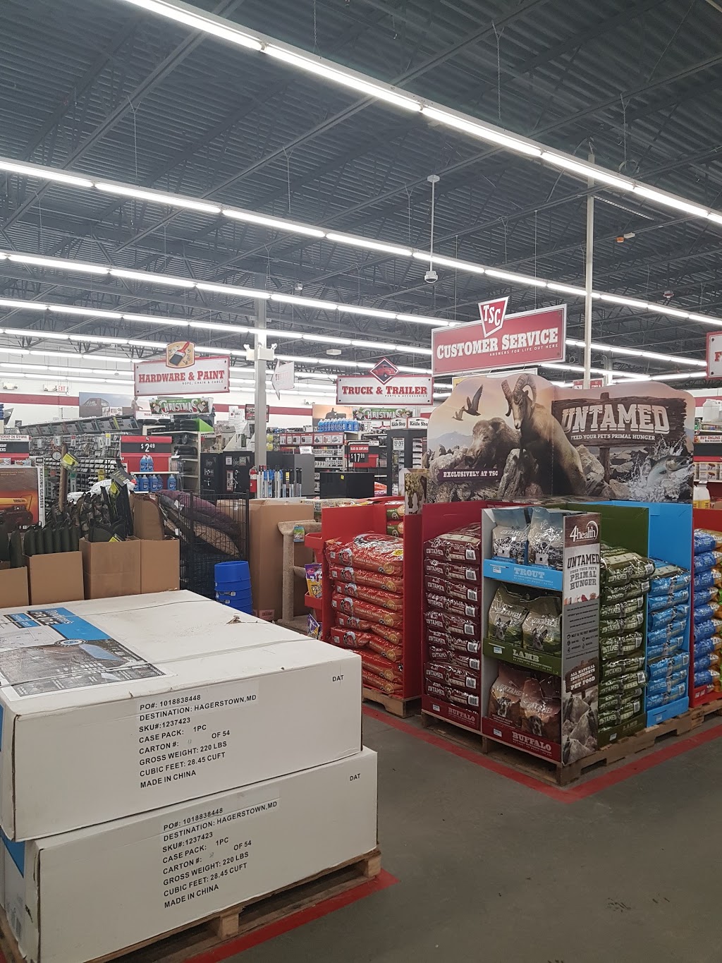 Tractor Supply Co. | 124 Commerce Way, Newport, VT 05855, USA | Phone: (802) 334-2944