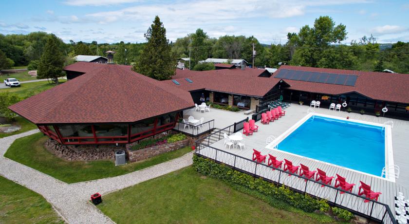 C & R Roofing | 344 Yollie St, Sudbury, ON P3B 3V4, Canada | Phone: (705) 560-5279