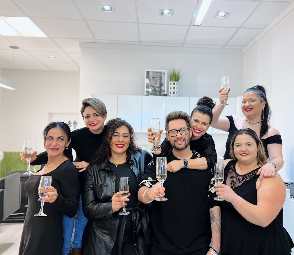 Clique Organic Salons | 851 Fischer-Hallman Rd #5a, Kitchener, ON N2M 5N8, Canada | Phone: (519) 342-1767
