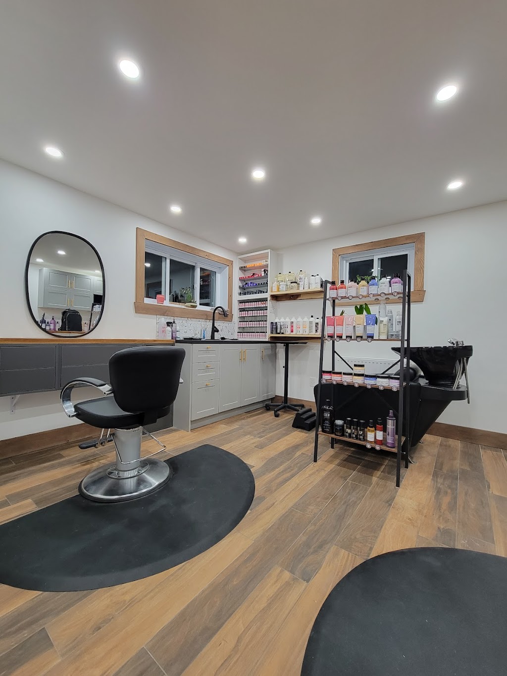 Coiffessence | 169 rue du pont, Saint-Lambert-de-Lauzon, QC G0S 2W0, Canada | Phone: (418) 440-4412