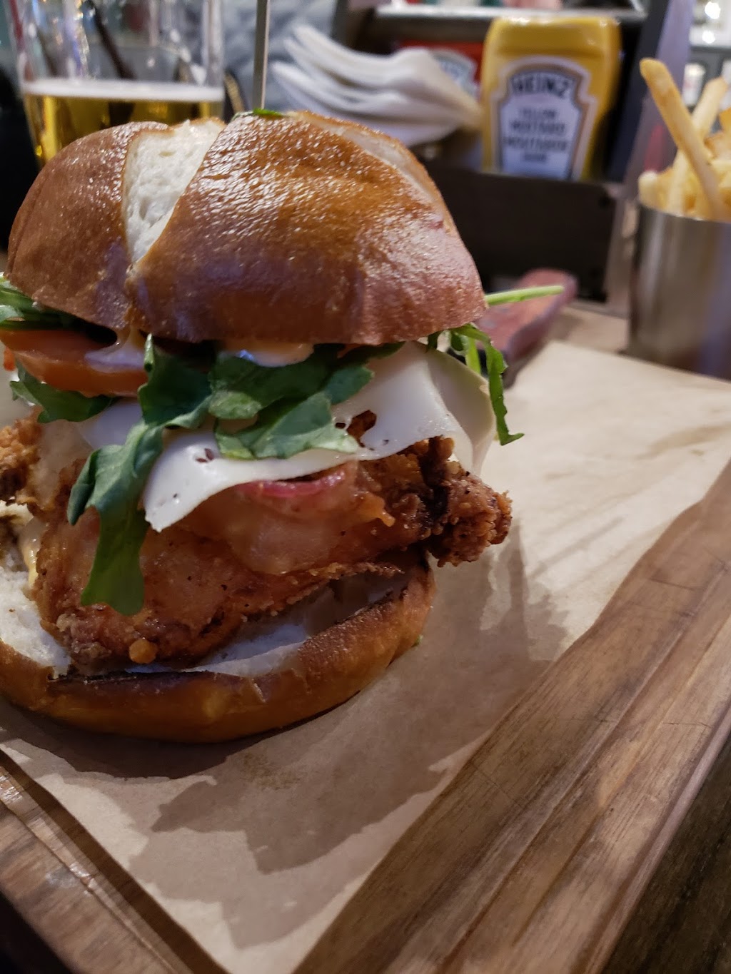 The Tommyfield Gastro Pub | 19489 Seton Crescent SE #920, Calgary, AB T3M 1T4, Canada | Phone: (403) 726-6330